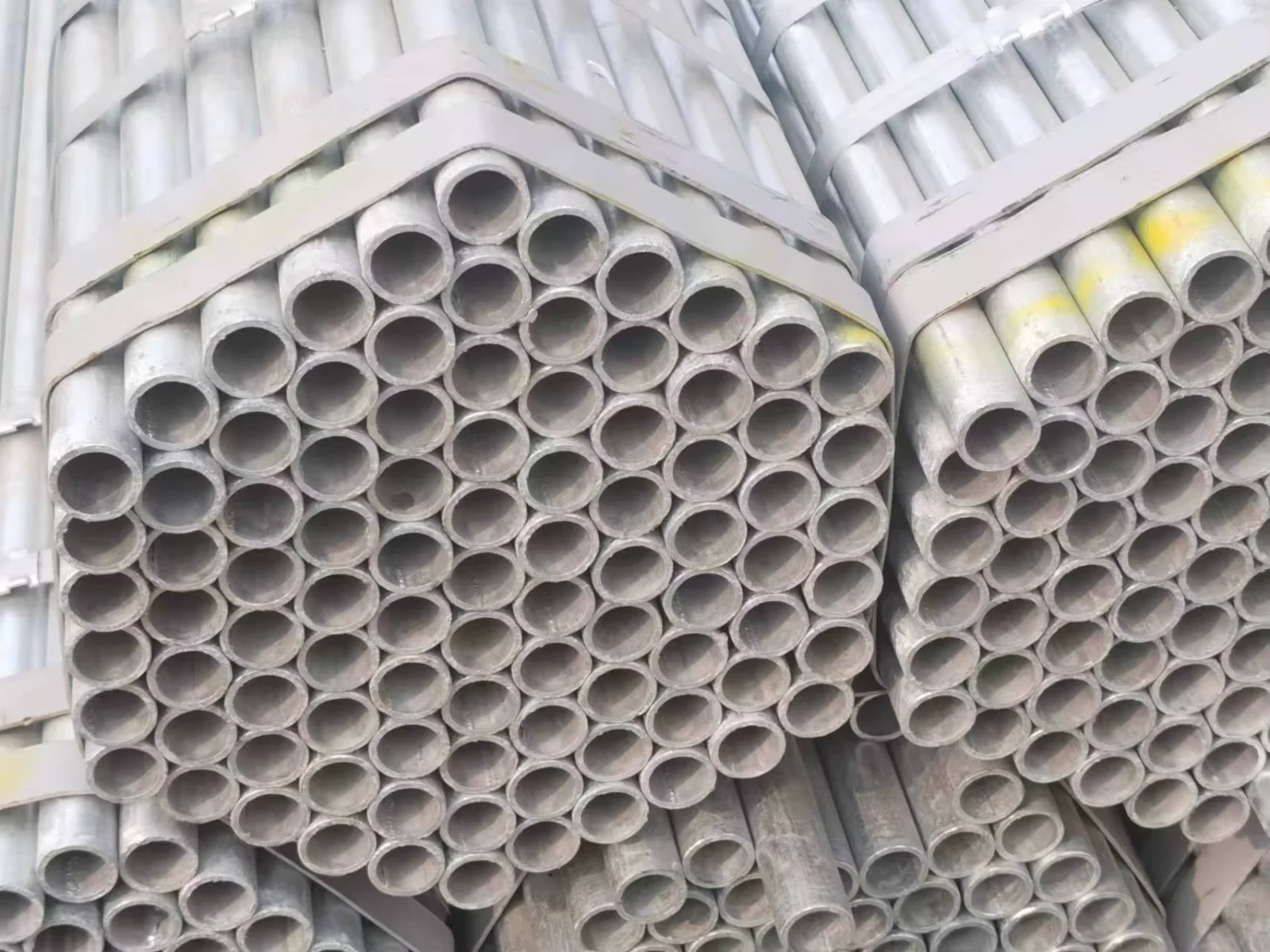 20# 45# ASTM A106 API 5L Seamless Carbon Steel Pipe Factory Direct Supplier