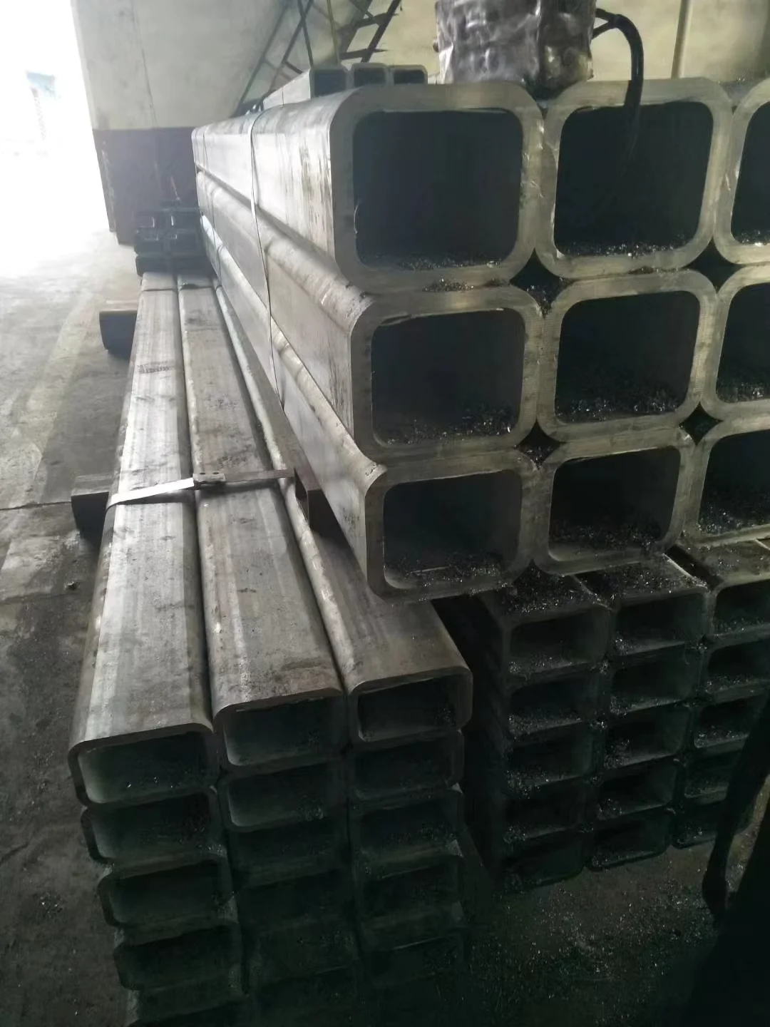 304 201 Stainless Steel Square Rectangular Round Tube Factory Direct Supplier