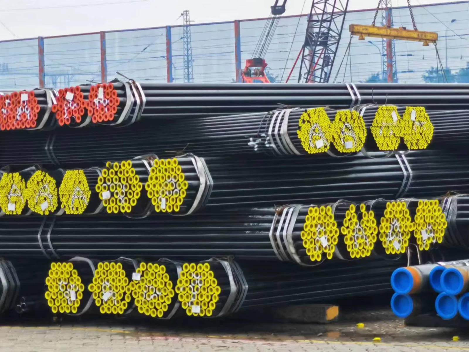 ASTM A106 Seamless Steel Pipe OD 10-609mm API Certified Factory Direct Supplier