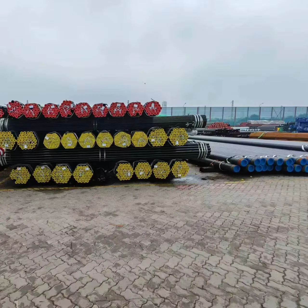 ASTM A106 Seamless Steel Pipe OD 10-609mm API Certified Factory Direct Supplier