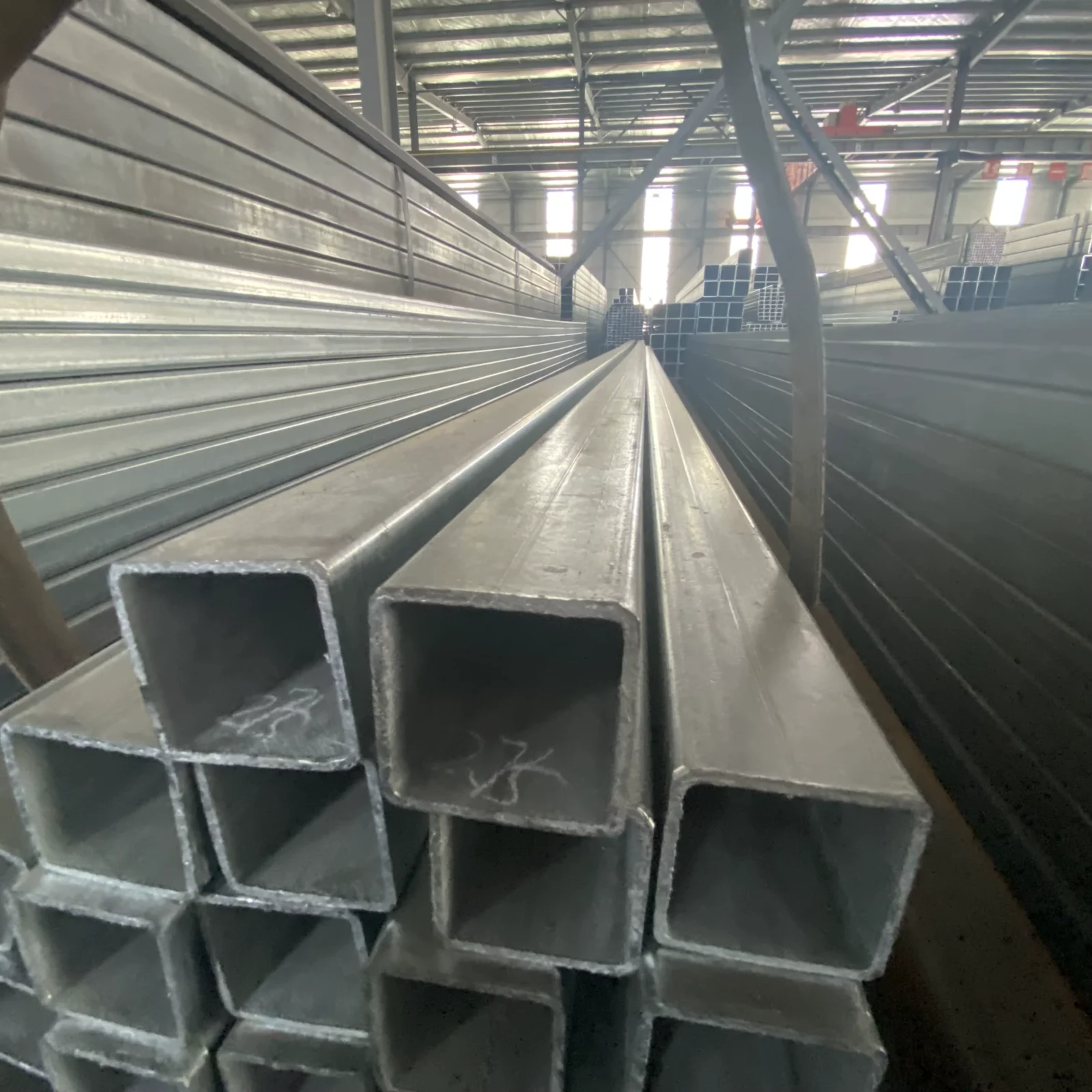 ASTM A500 Gr.B Square Steel Tube 20-500mm Factory Direct Supplier