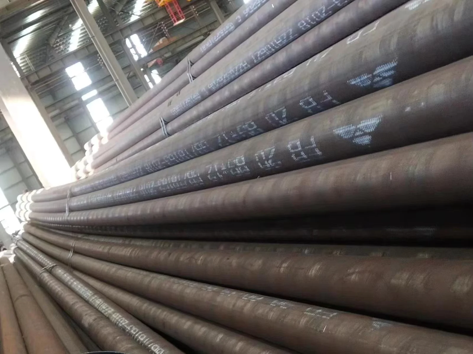 ASTM Hot Rolled Seamless Steel Pipe Supplier Factory Direct ±1% Tolerance