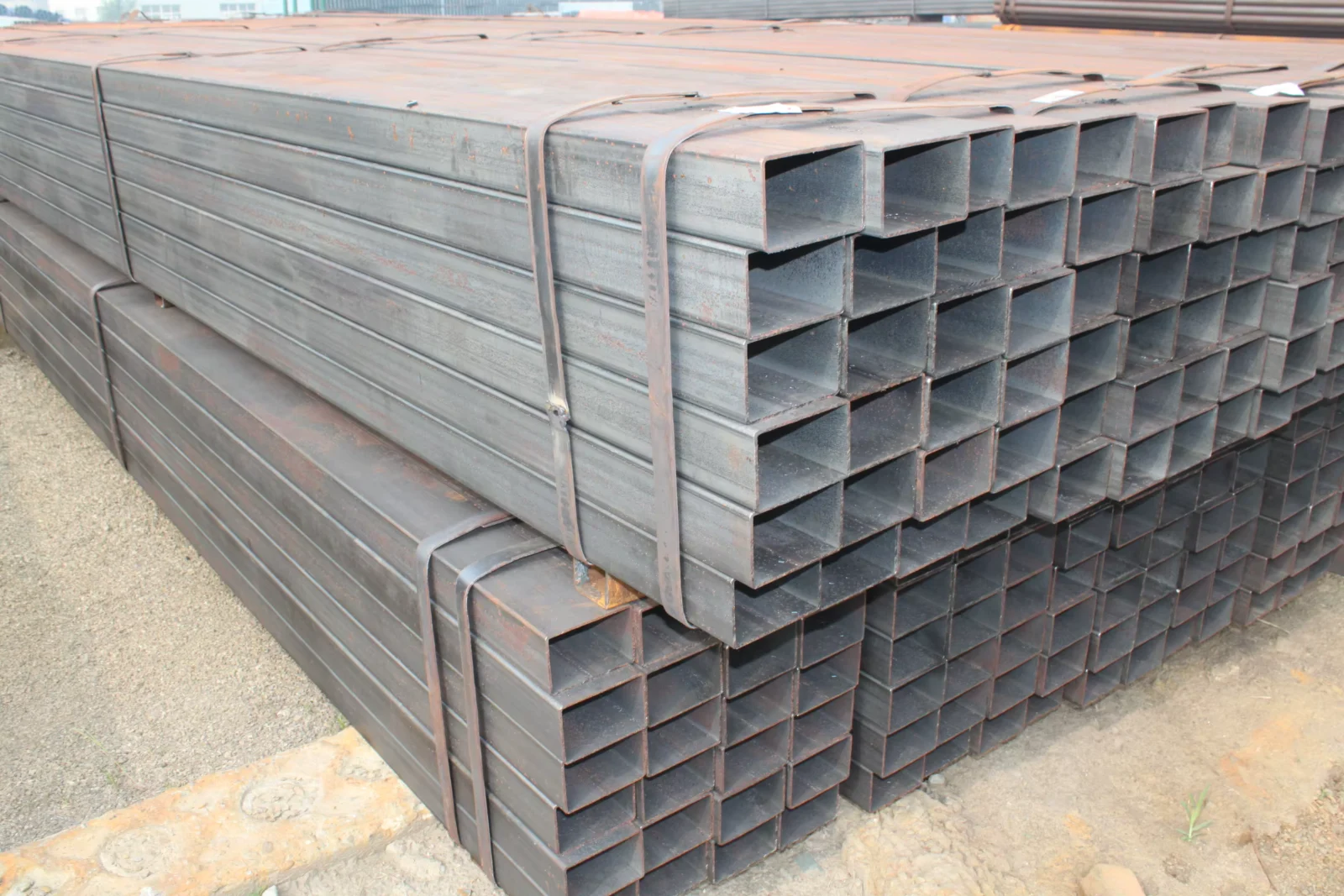 Carbon Steel Hot Rolled Square Rectangular Hollow Section Supplier