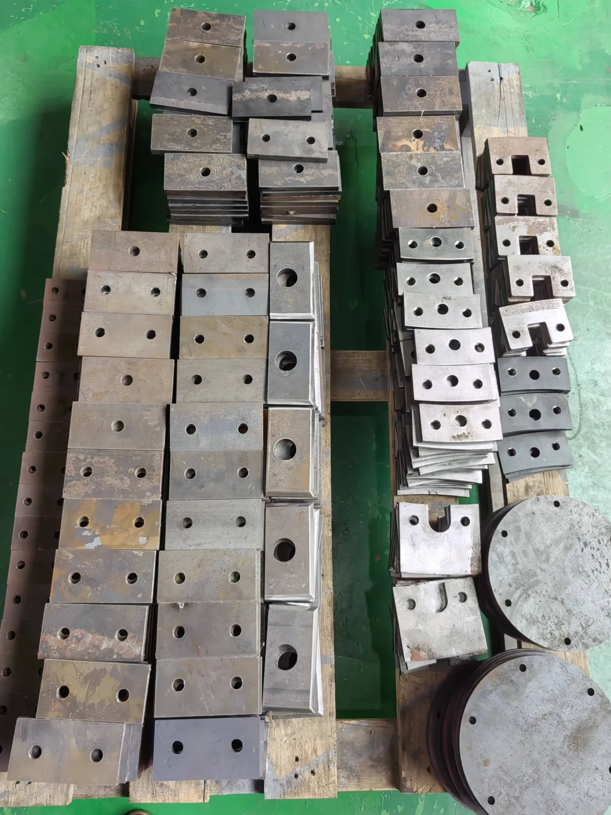 Carbon Steel Stainless Aluminum Sheet Metal Laser Cutting Fabrication Services Factory Direct