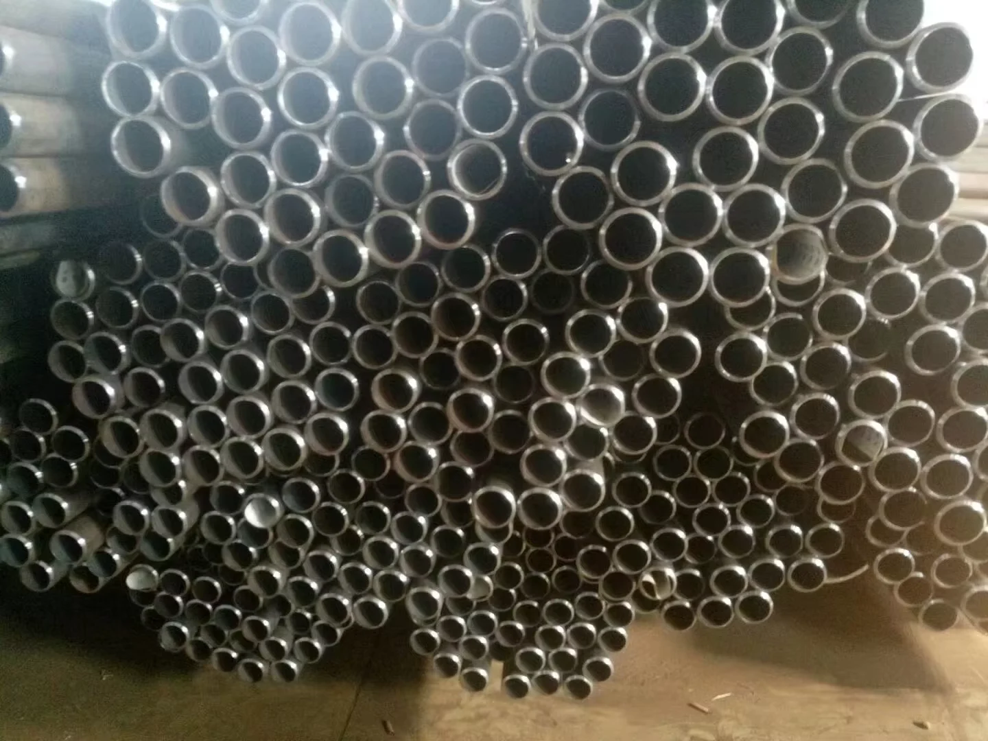 GR.B API ERW Steel Pipe 3PE Coating 2-36mm Factory Supplier