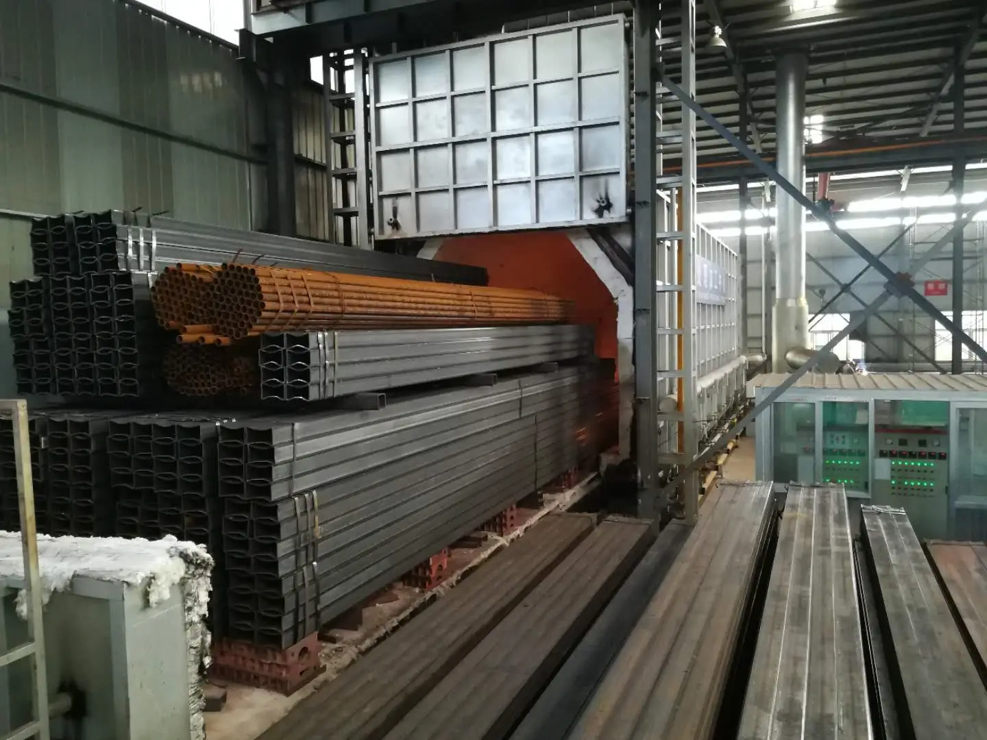 Finished steel tubes bundled at the end of the production line