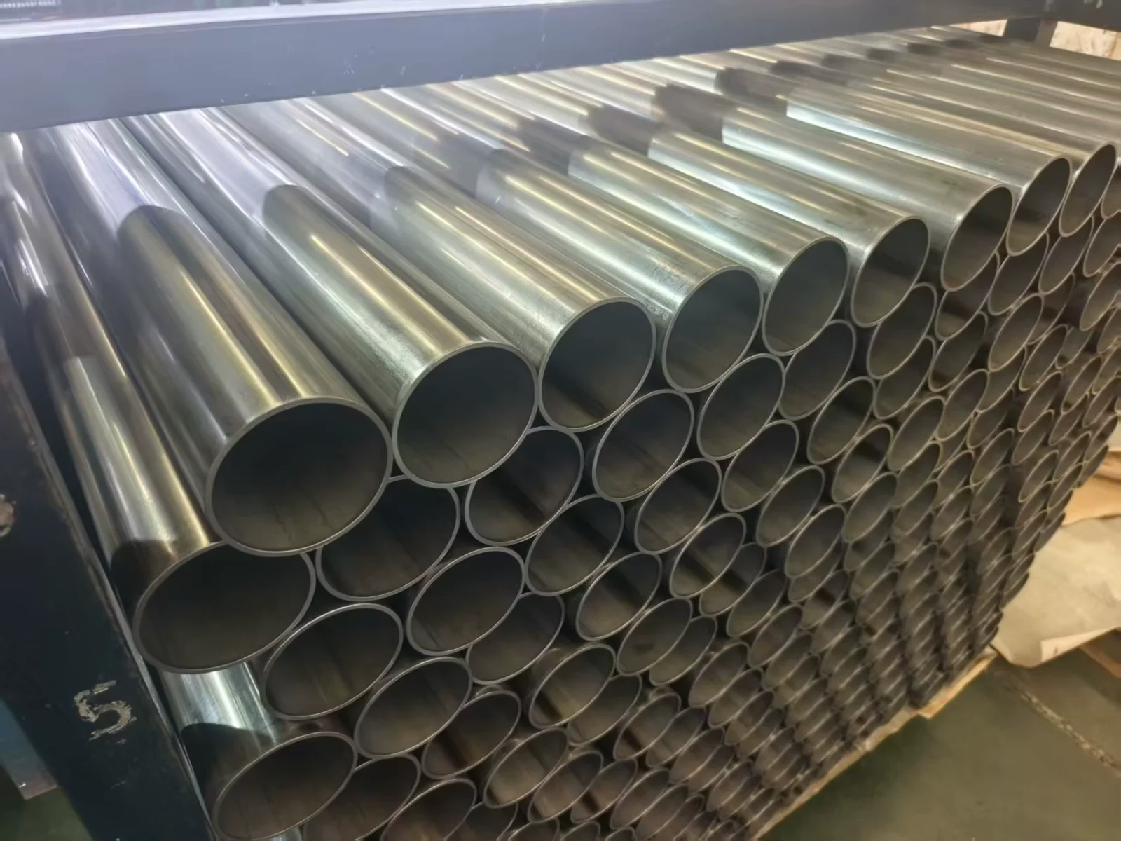 Non-Alloy Laser Cut Welded Steel Tube 8-121mm OD Supplier