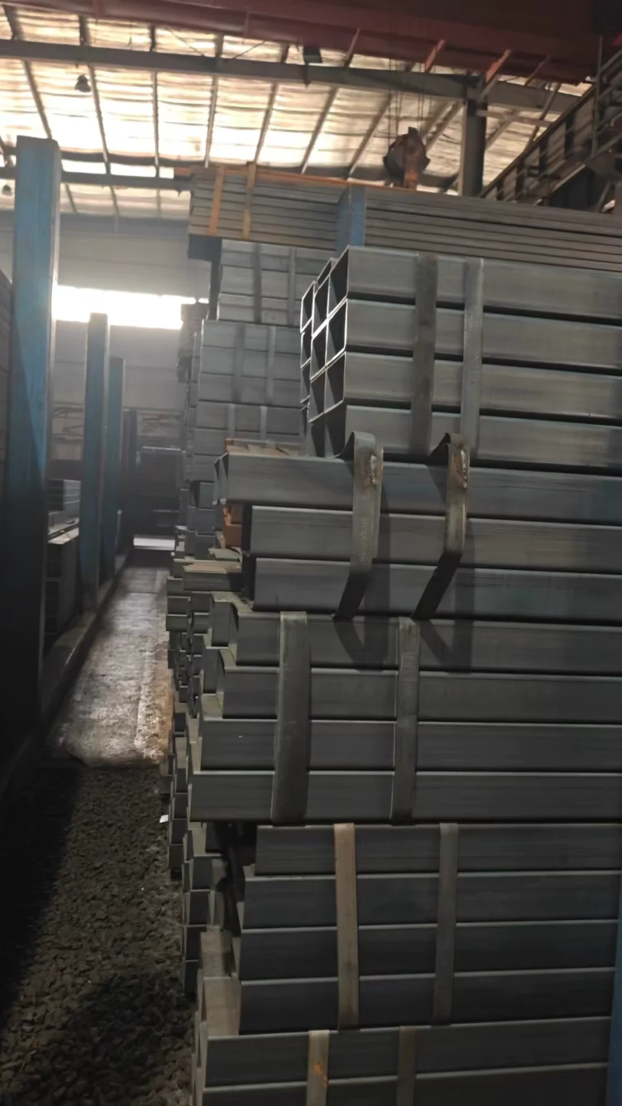 Q195 Q235 Galvanized Rectangular Steel Tube 1.2-15.7mm Factory Direct