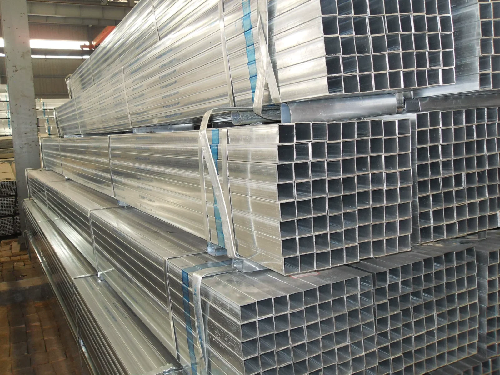 Q195-Q345 Hot-Dip Galvanized Square Steel Tube 10-914mm GB JIS Factory Direct Supplier