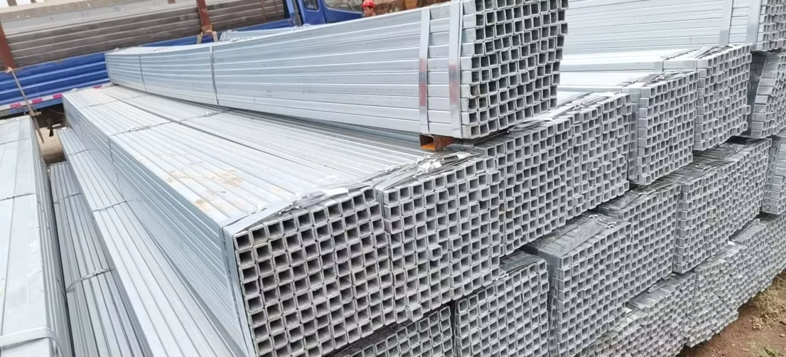 Q195-Q345 Hot-Dip Galvanized Square Steel Tube 10-914mm GB JIS Factory Direct Supplier