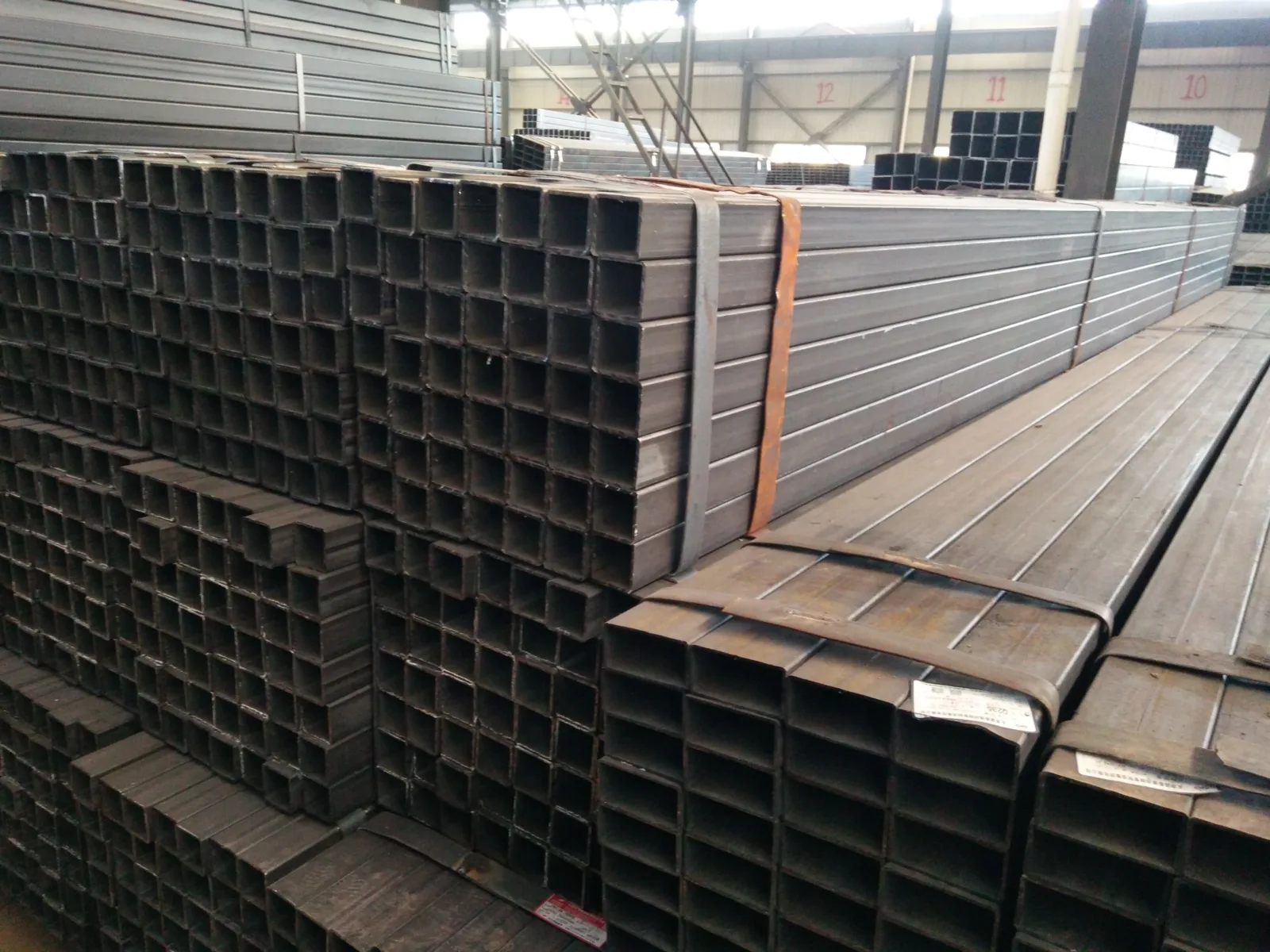 Q195-Q345 Seamless Square Rectangular Hollow Section 20-500mm Factory Direct