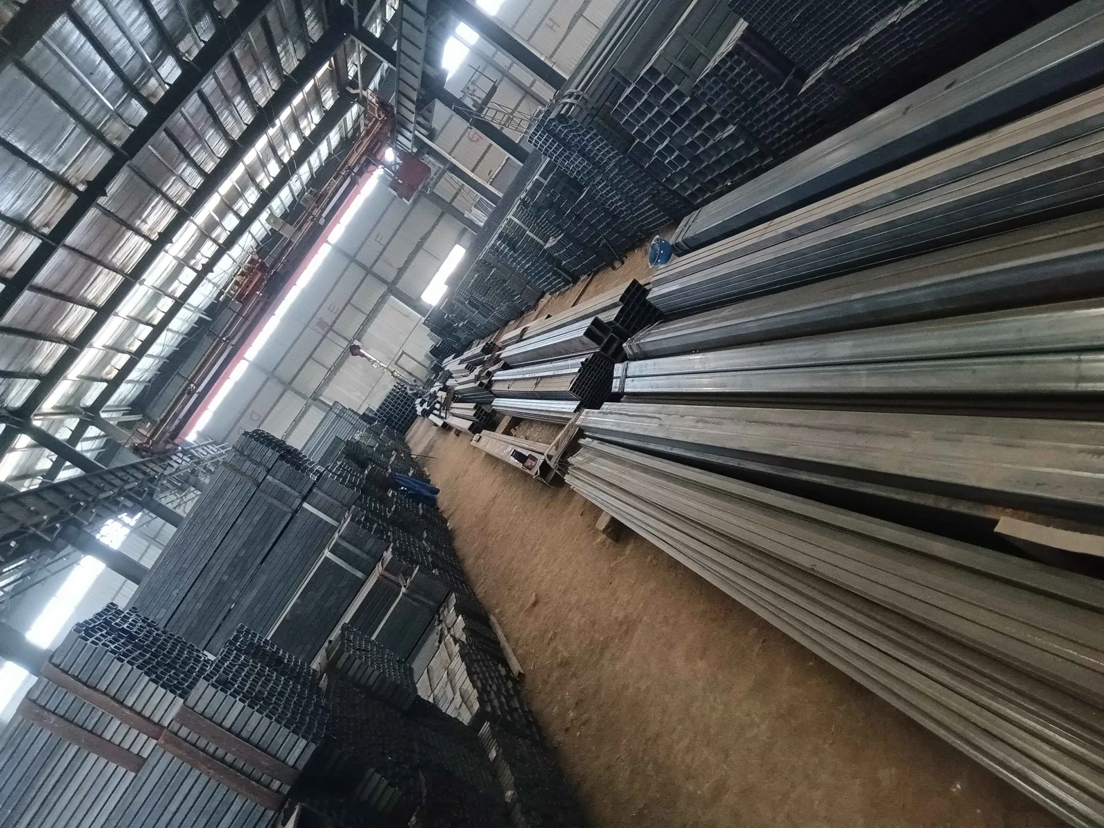 Q235 Carbon Steel Square Pipe ERW 6-12m Factory Direct Supplier