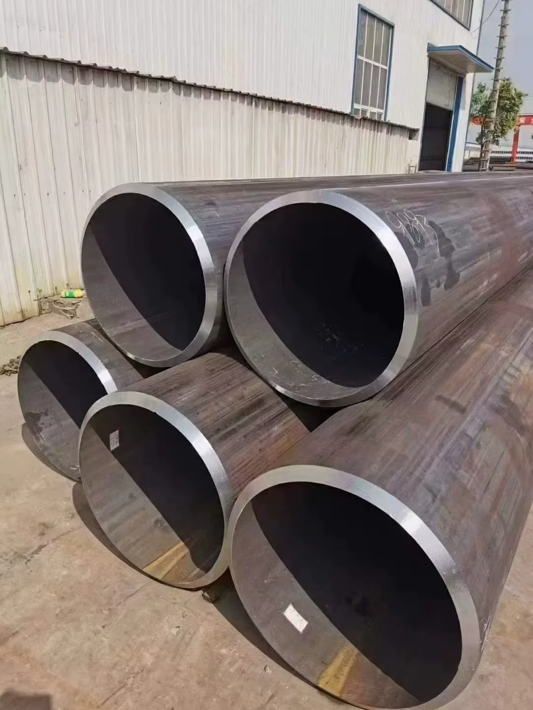Q235 ERW Round Steel Pipe OD 20-200mm Factory Direct Supplier