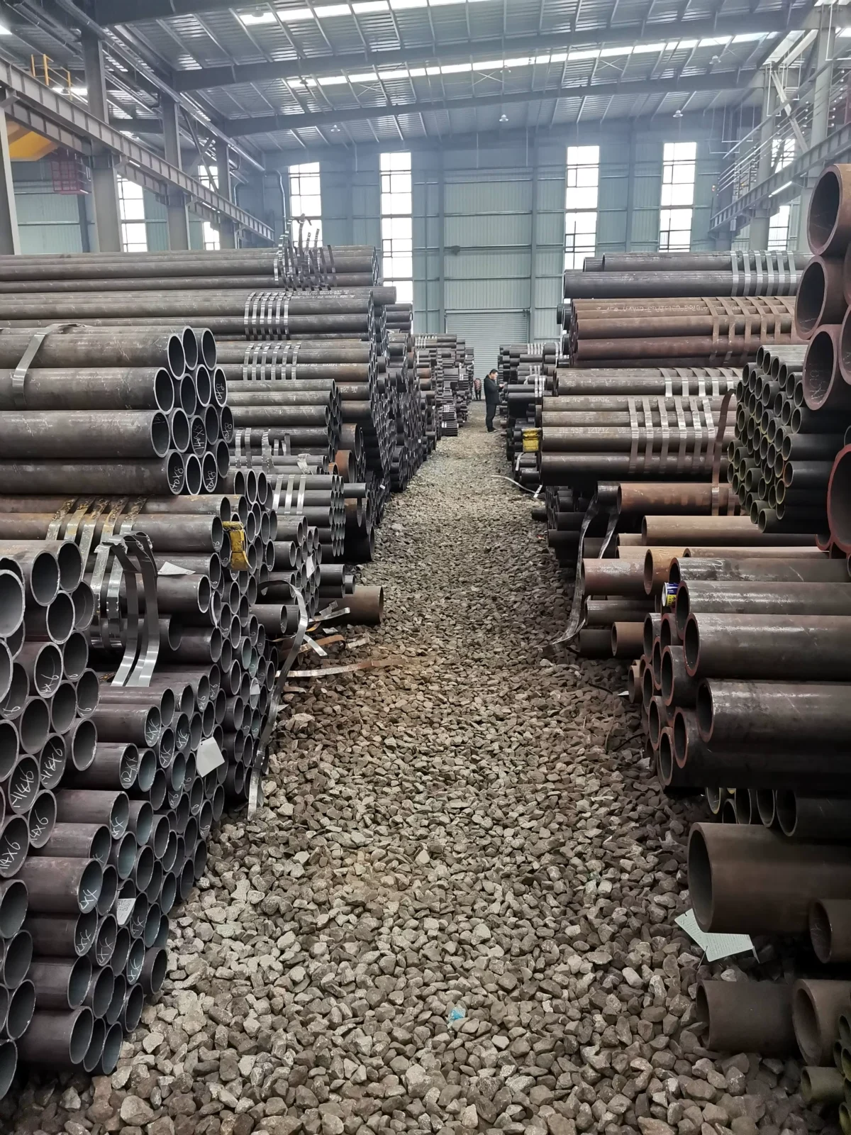 Q235 ERW Round Steel Pipe Q195-Q345 S235-S355 Custom Sizes Factory Direct Supplier