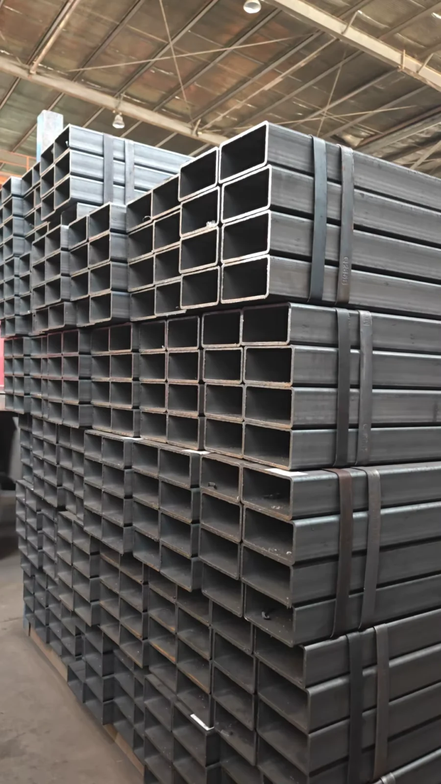 Q235 Galvanized Square Steel Tube 1.2-20mm Wall Factory Direct Supplier