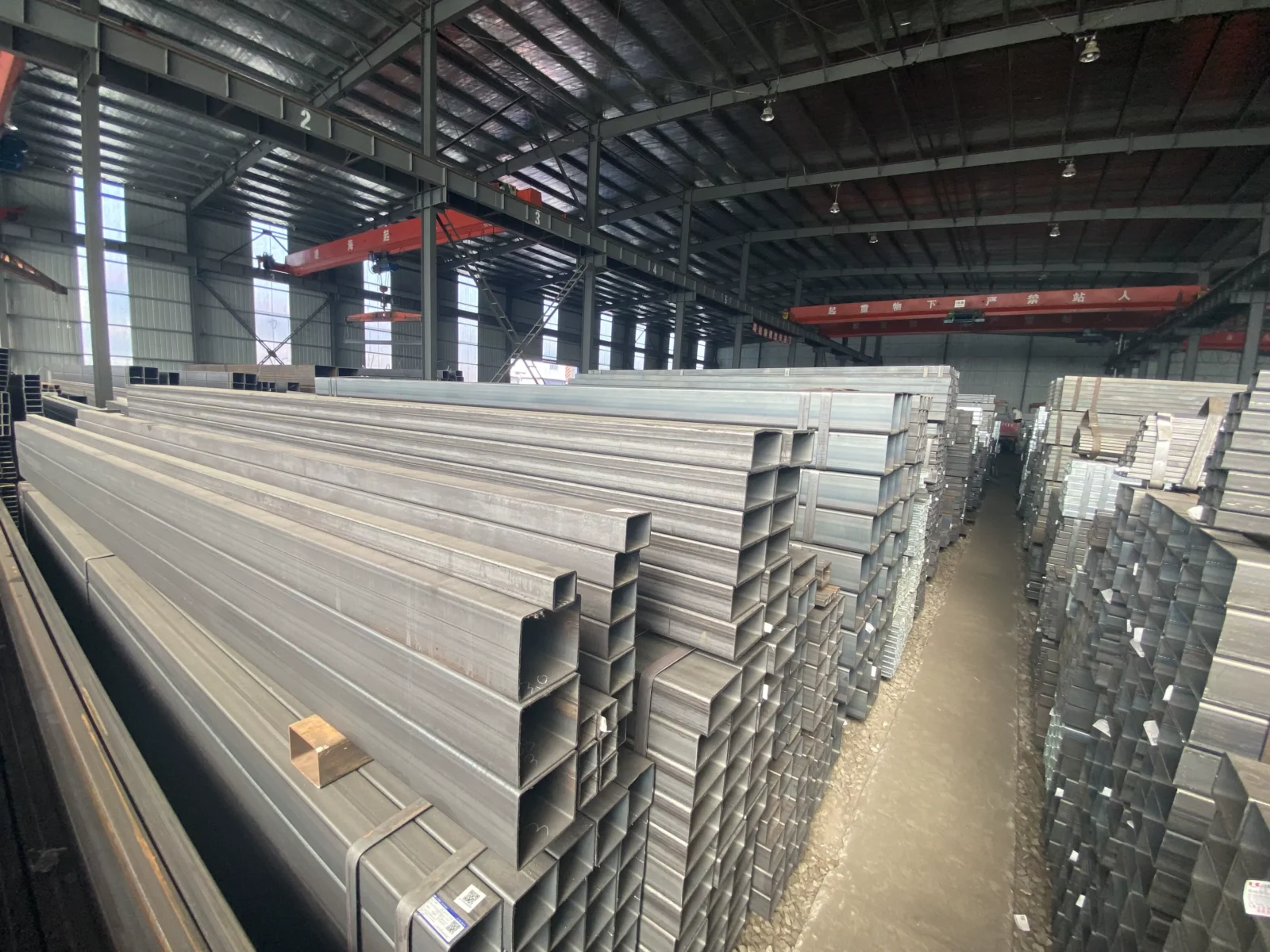Q235-Q345 A500 Carbon Steel Square Pipe Tube Custom Sizes Factory Direct