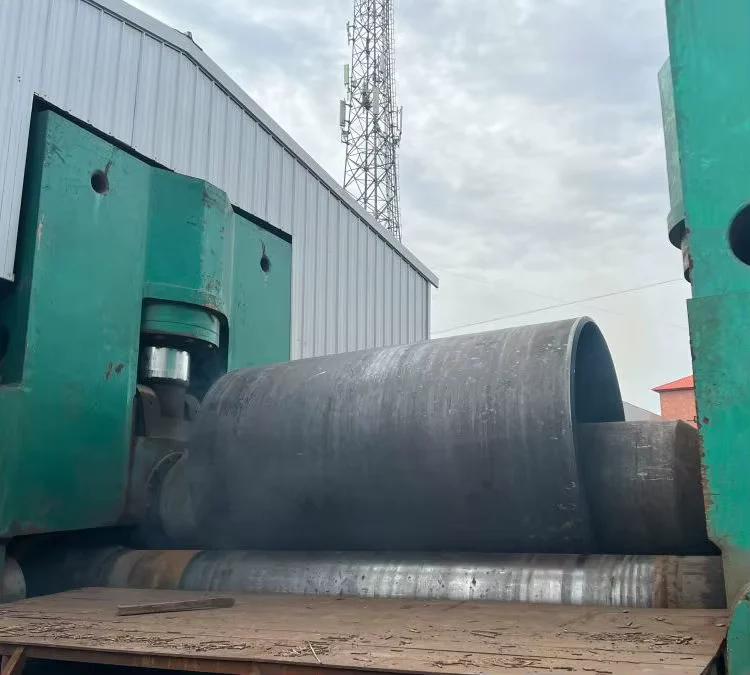 Q235 Q345 ERW Round Steel Pipe 9 Inch API CE Supplier