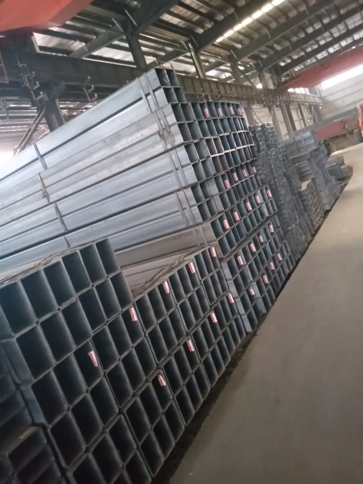 Q235 Q345 Hot Dipped Galvanized Rectangular Steel Tube ASTM Supplier