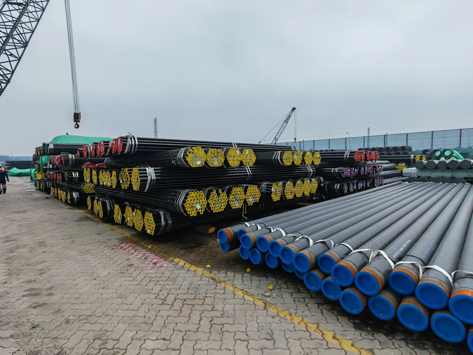 Q235 Q345 S355JR Seamless Steel Pipe ASTM Hot Rolled Factory Direct Supplier
