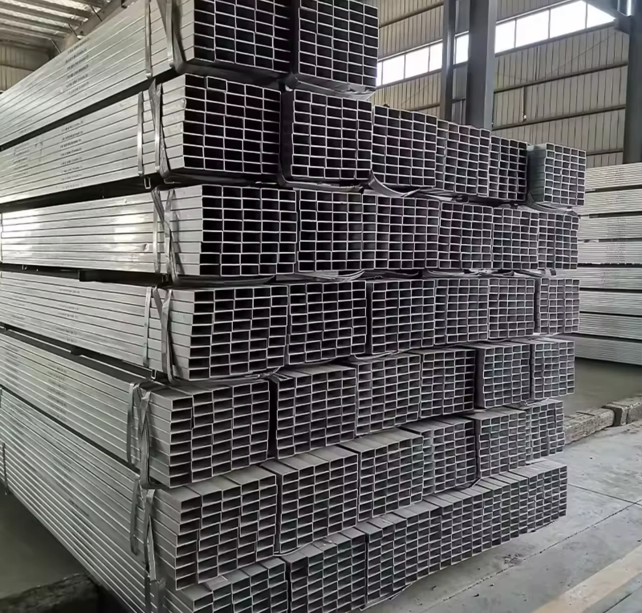 Q235 S235 SS400 Galvanized Square Rectangular Steel Tube Supplier