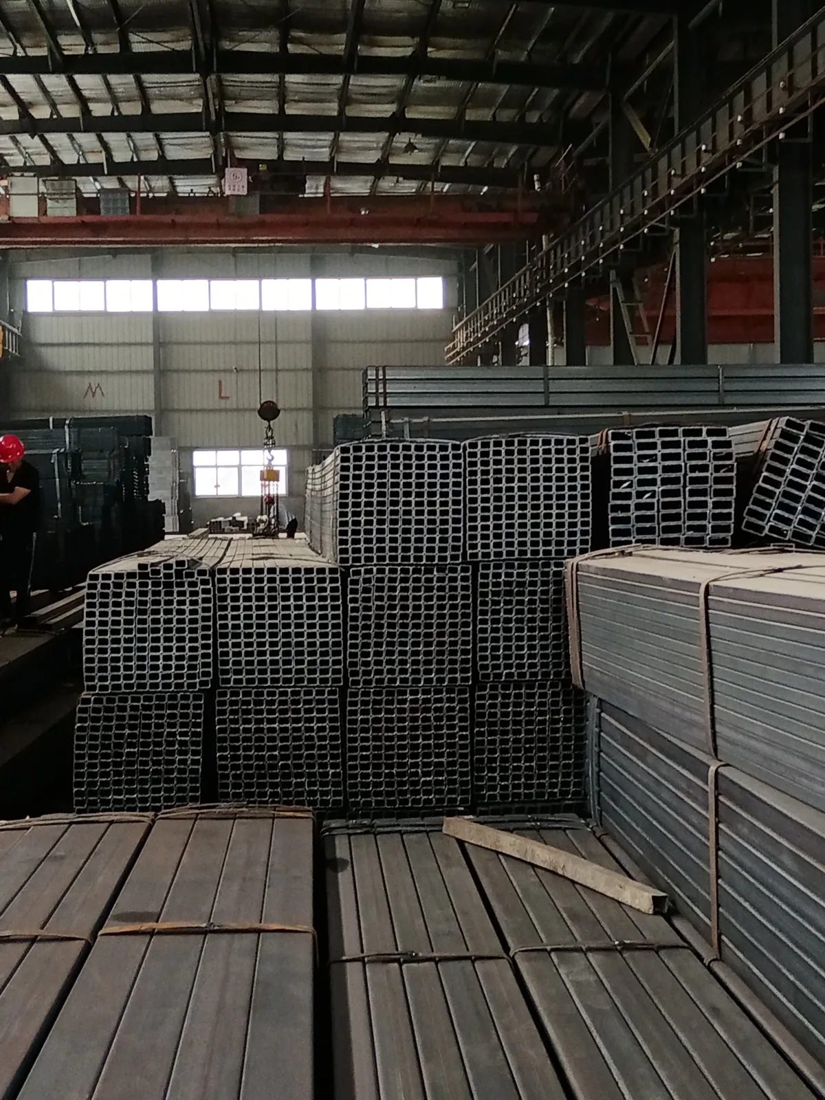 Q235 S355JR ERW Welded Square Steel Tube ASTM Supplier