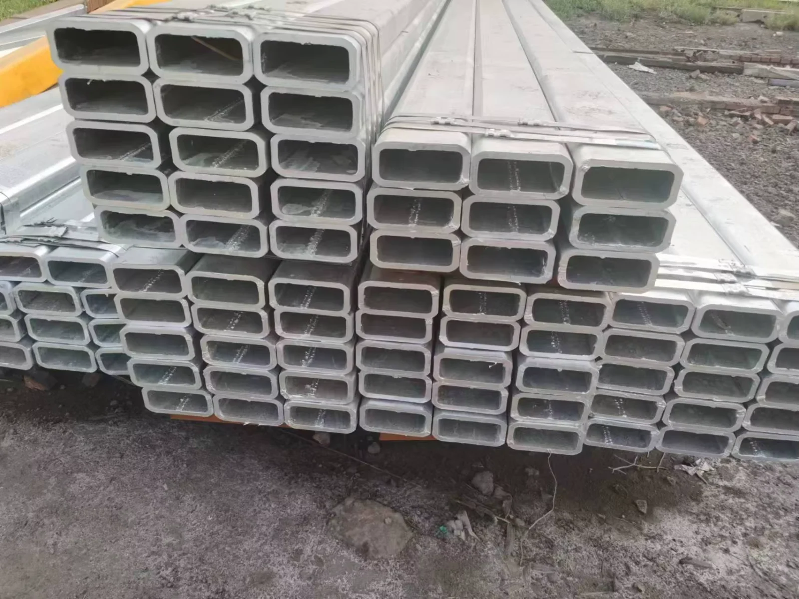 Q235B Q345B Carbon Steel Square Rectangular Hollow Section Supplier